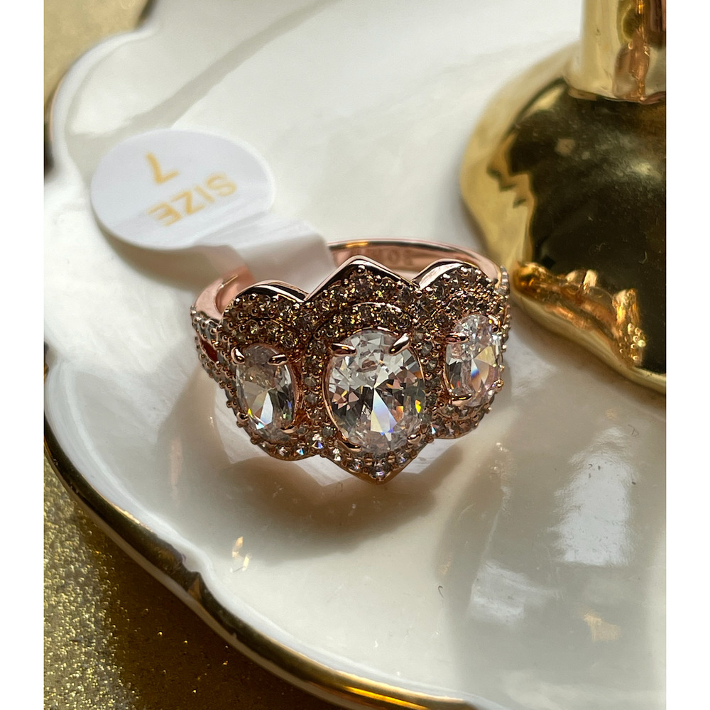 Bomb Party Ring - All Good Things Sparkle - NWT